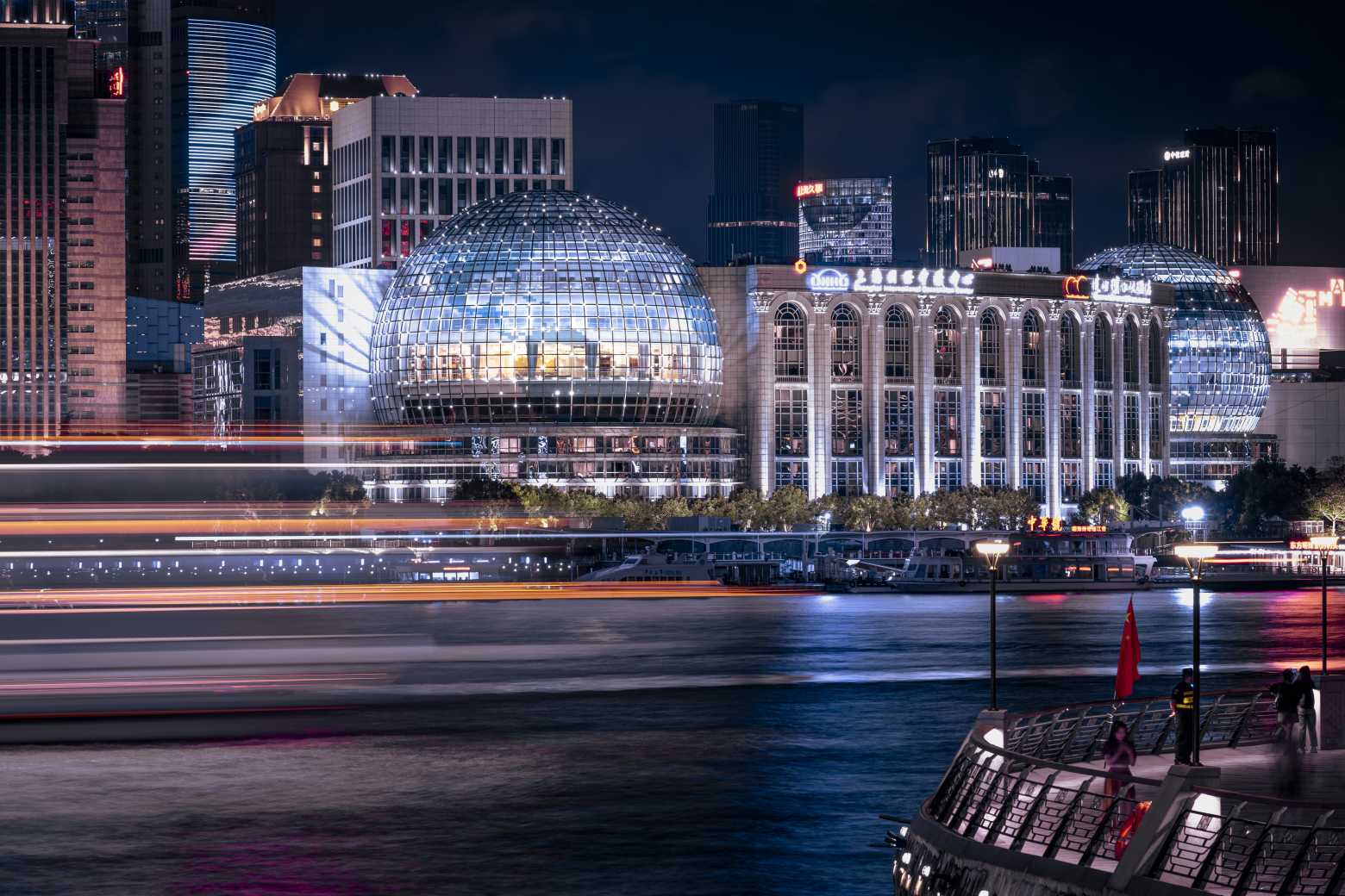 樓宇自控廠家，智能化建筑，市場需求，技術(shù)創(chuàng)新，挑戰(zhàn)前景